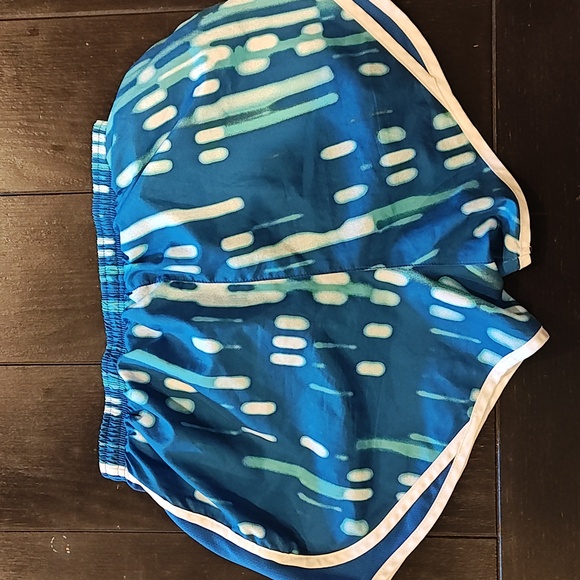 5 pair Nike Dri fit shirts size Small - Picture 16 of 16